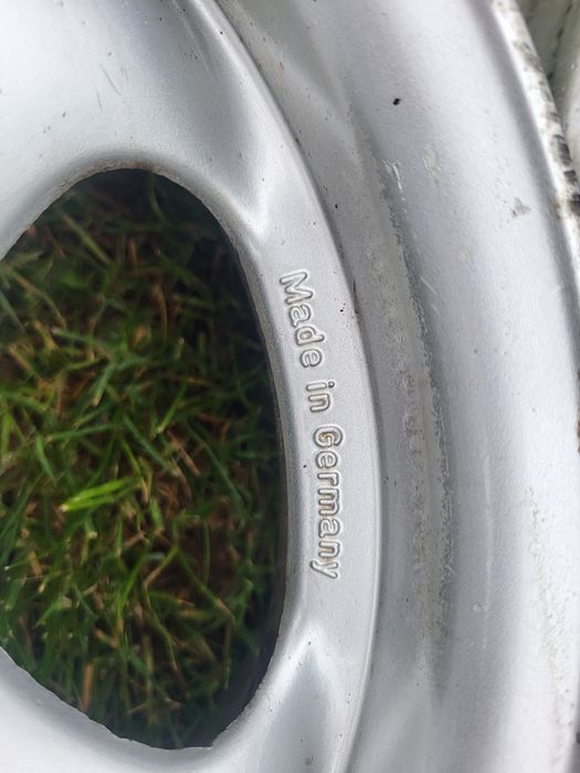 Продам титани R14 /100