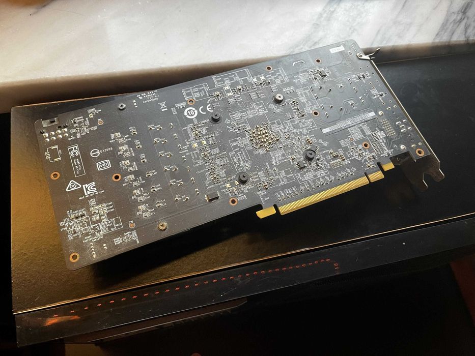 Placa Gráfica AMD Radeon RX 480 4GB OC