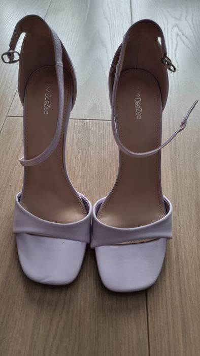Fioletowe Buty szpilki DeeZee rozmiar 40
