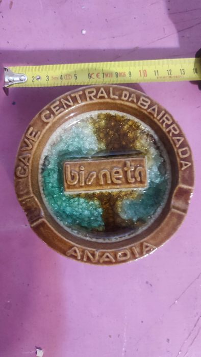 Cinzeiro das caves central da bairrada - BISNETA