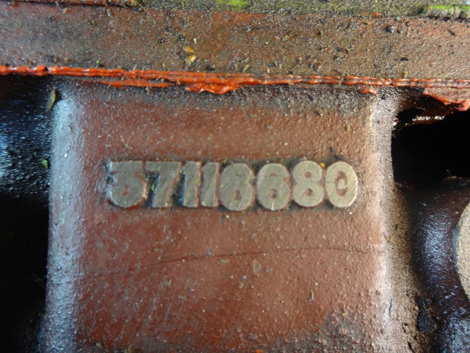 Głowica do silnika Perkins 6.3544. Cylinder head Perkins 6.3544