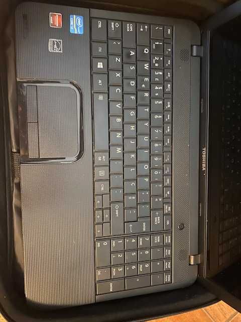 Toshiba Satellite C850-1ML
