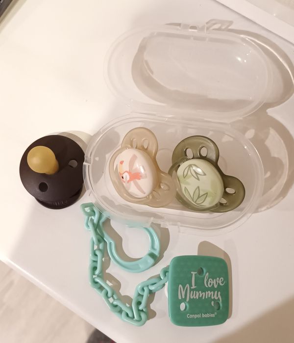 Соски  Avent та bibs 0 до 6міс.