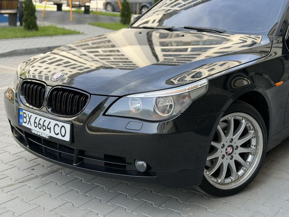 Продам BMW e61 2.5 бенз