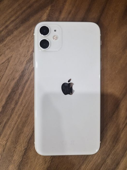 Iphone 11 branco 64gb