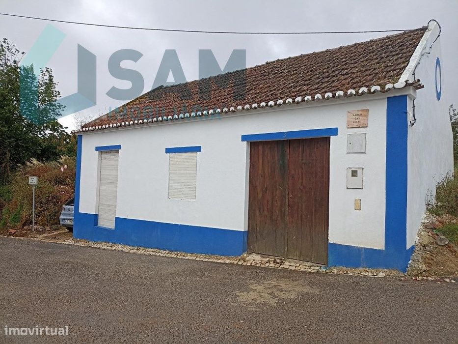 Casa Antiga para Restauro