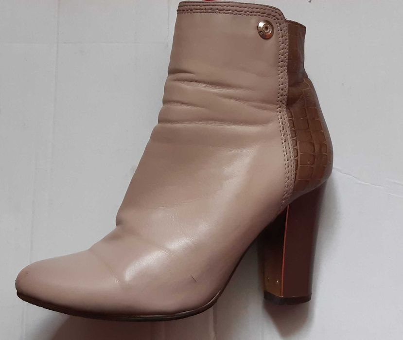 Ботильйони жіночі