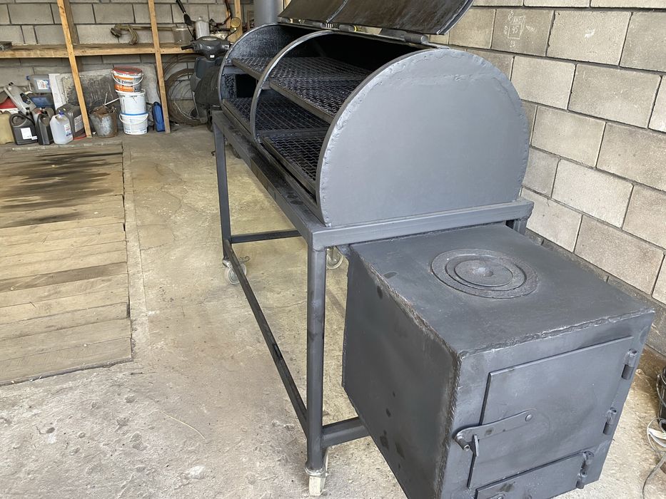 Смокер ( техаський), барбекю, коптильня