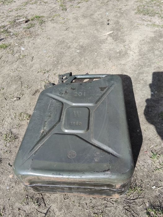 Kanister 20l sprzedam