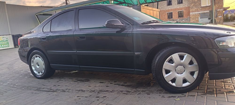 продам вольво s60