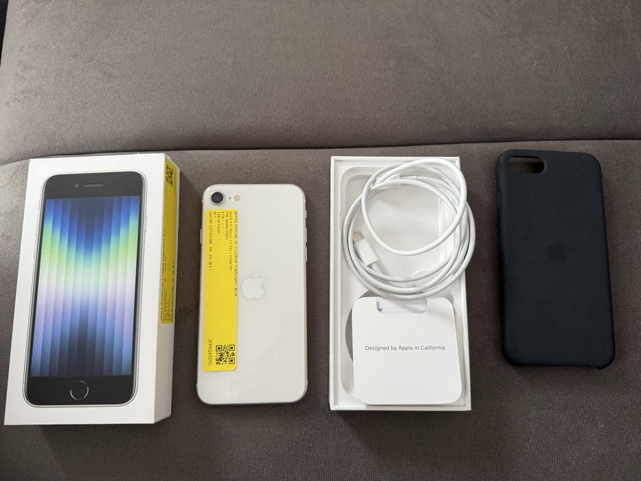 Apple iPhone SE 3 128GB