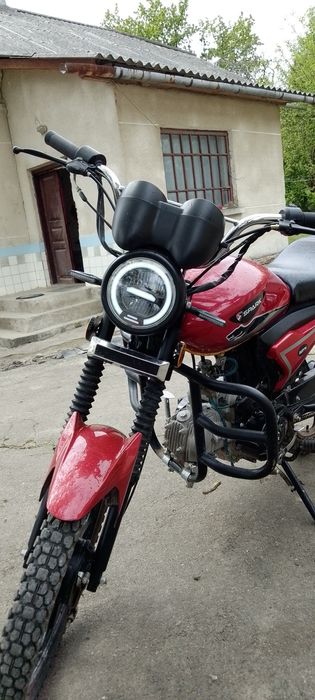 Мотоцикл на ходу