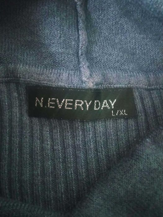 N.Every Day damski długi sweter golf r L/XL