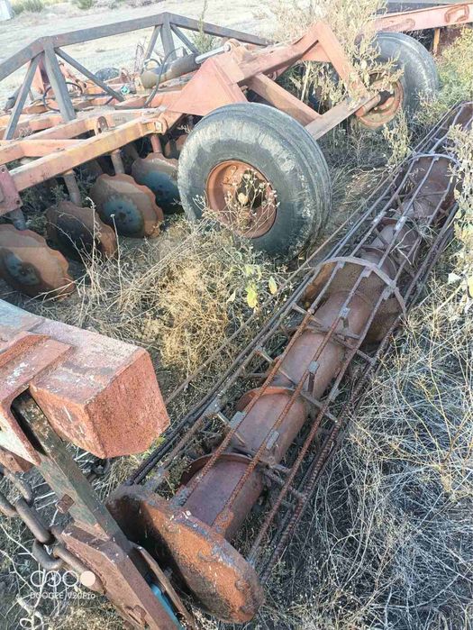 трактор К701 борона дисковая в рабочем состоянии