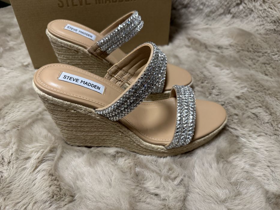 Klapki na koturnie steve madden