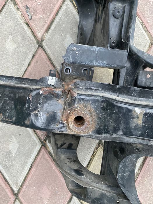 Підсилювач бампера  бмв є 90, 91