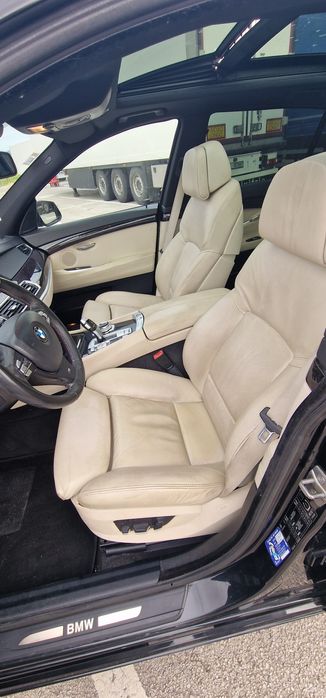 BMW 520 GT           .