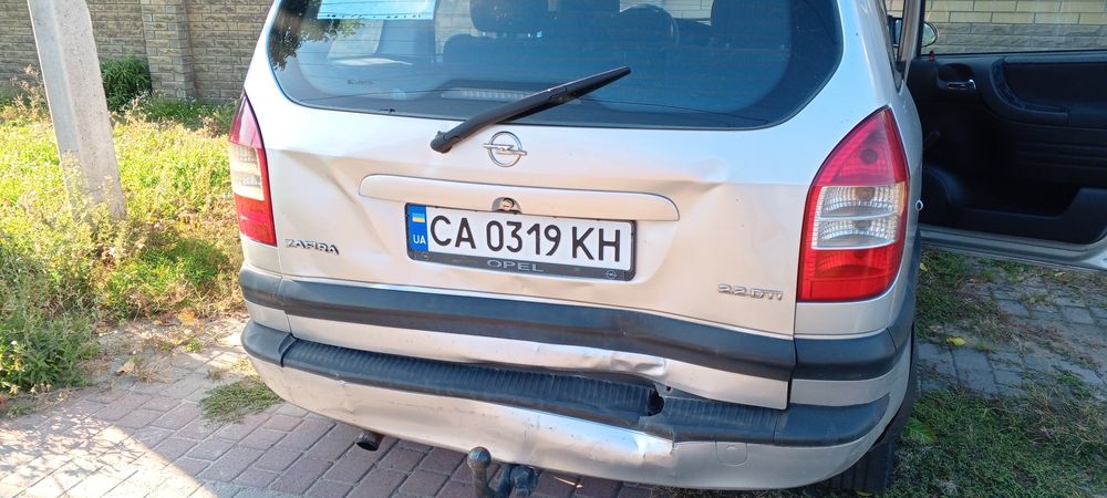 Продам Opel Zafira Опель Зафіра 2,2 DTI 2003