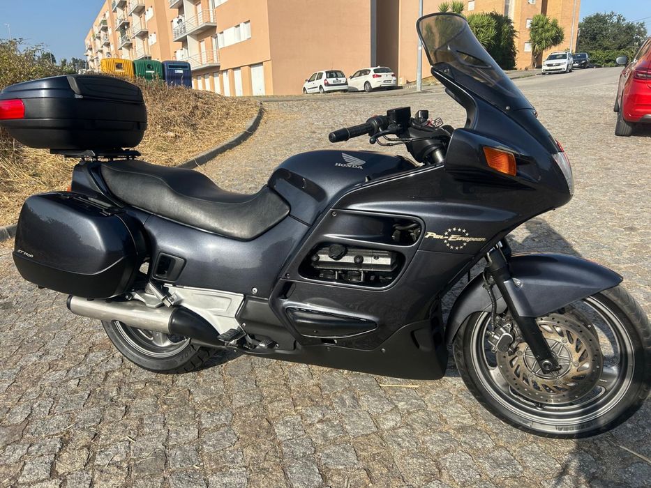 Honda pan european st 1100