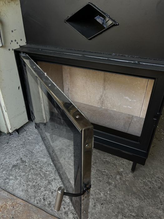 Камін для опалення