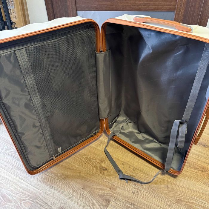 BRITISH TRAVELLER K2395L Duża Walizka podróżna 91l zamek TSA 4 kółka