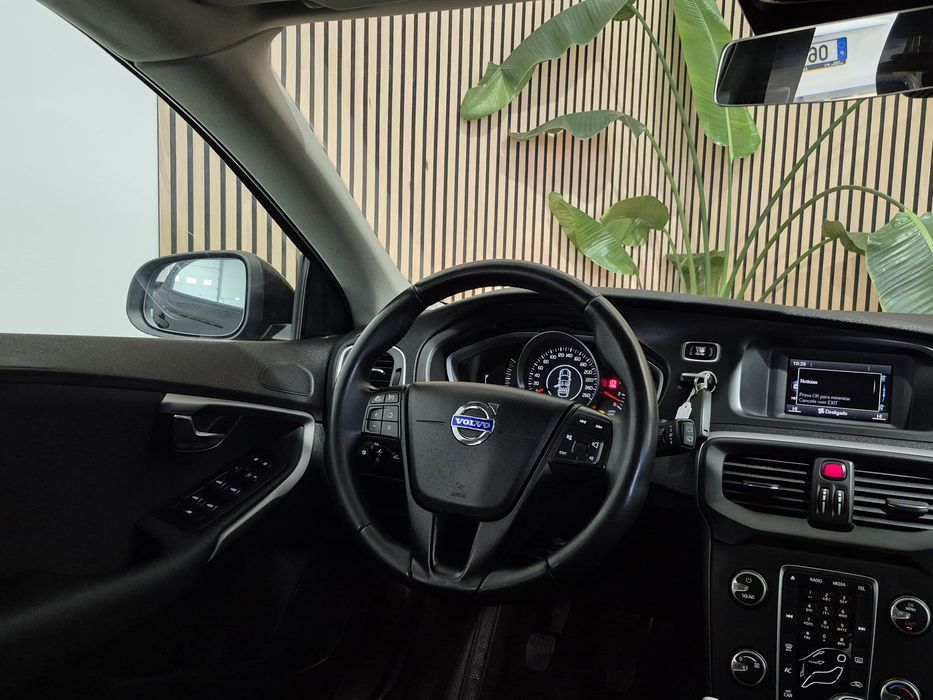 Volvo V40 1.6 D2 - 113.000KM | GARANTIA | NACIONAL