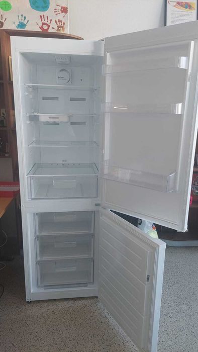 Frigorifico New Pol NWC186ELD.1