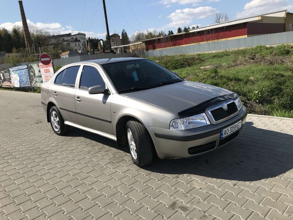 Машина на повнім ходу