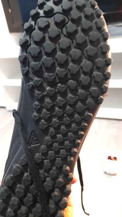 Buty halówki do piłki nożnej adidas predator