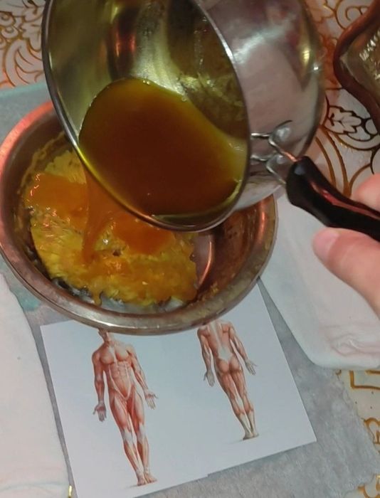 Зливаю віск,знімаю усі види порчі,страху