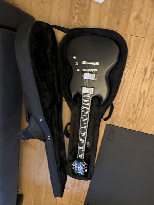 Epiphone Prophecy SG Fishman + case