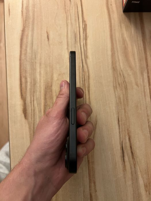 Iphone 15 128gb 100% kondycja baterii, telefon na gwarancji