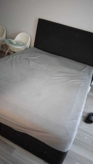 Łóżko dwuosobowe sypialniane