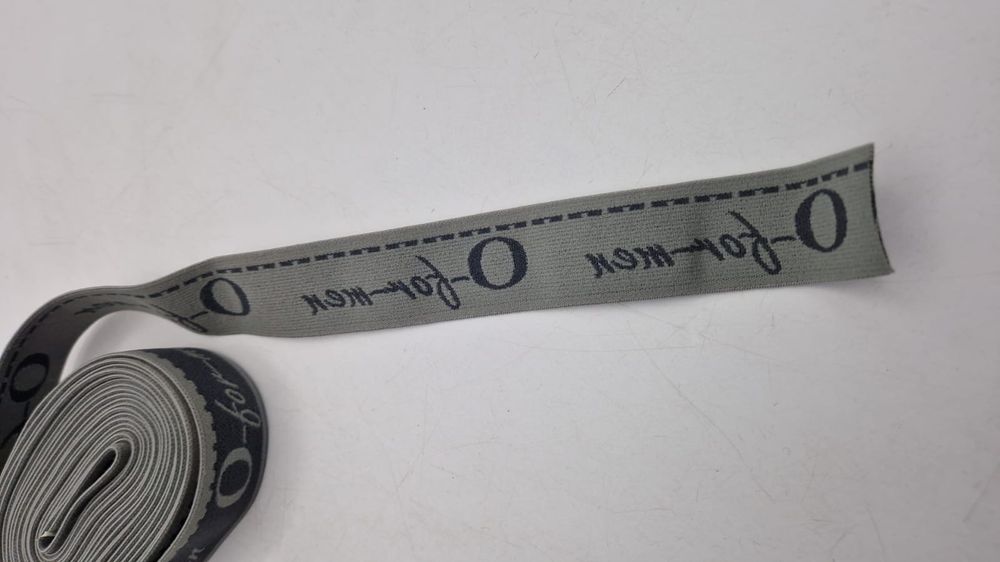 Guma ozdobna kupon 2,88 m.x 3 cm.