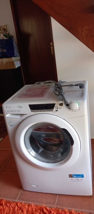 Máquina Lavar Roupa com avaria