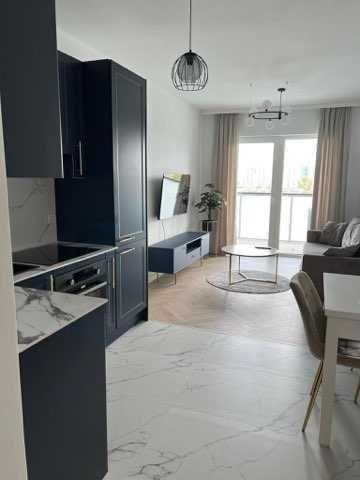 Wynajem mieszkania WARTA TOWERS POZNAN RATAJE 166B