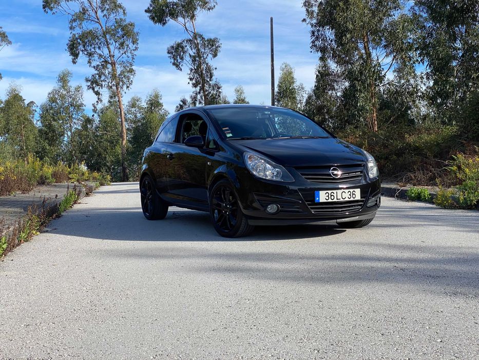 Opel Corsa D Black Edition 1.3