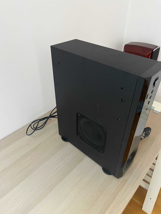 Yamaha SR-301 amplituner z subwoferem