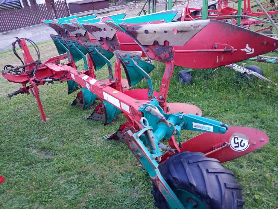 Pług obrotowy hydraulicznie