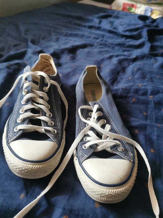 Converse roz. 42