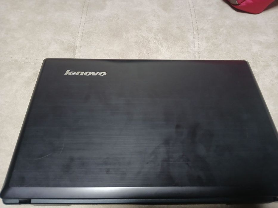 Продаю ноутбук Lenova