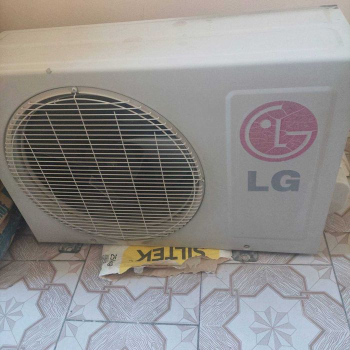 Кондиціонер LG 09