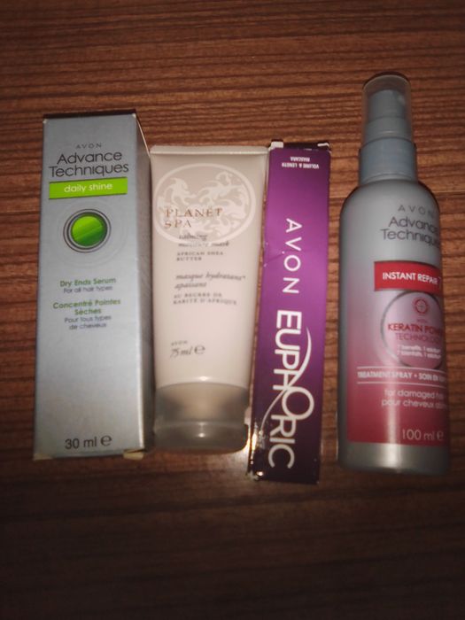 Máscara hidratante, rímel,seriam e spray reparador( conjunto)