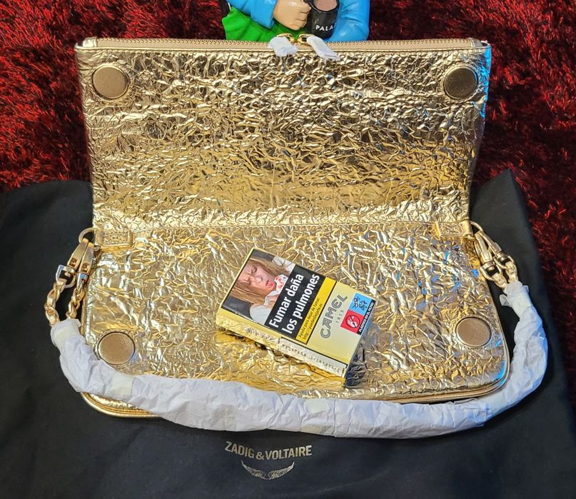 Clutch ZADIG&VOLTAIRE. 250euros.