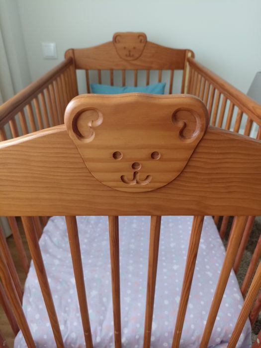 Berço/ cama de grades Zippy com colchão (bom estado)