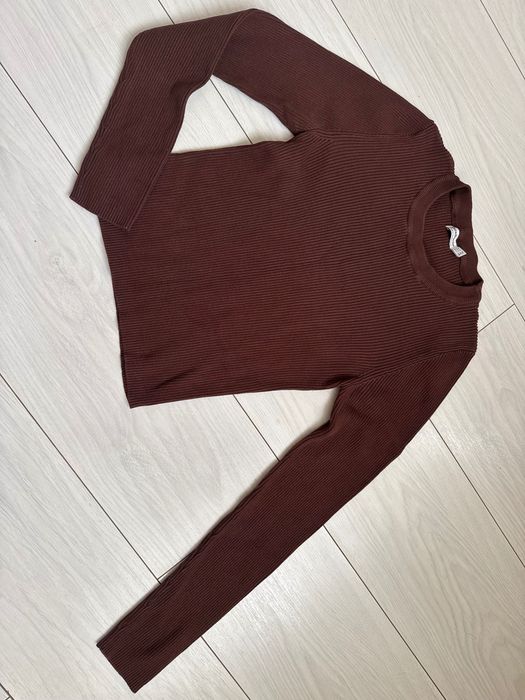 Свитерок Stradivarius размер S-M