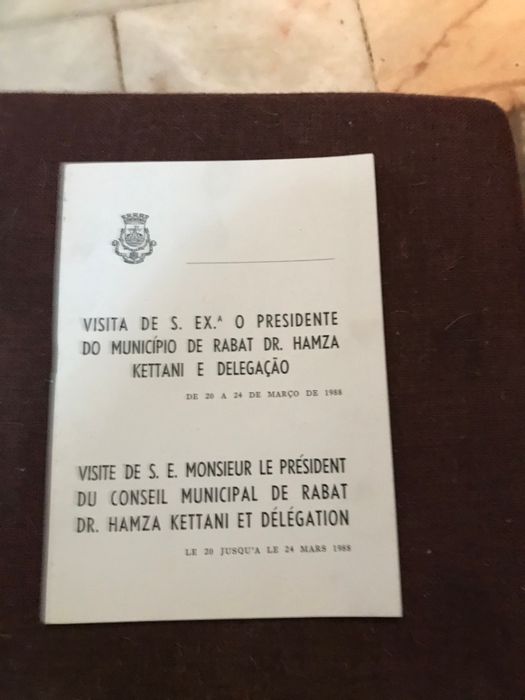 Programas antigos diversos e ementa de jantar oficial