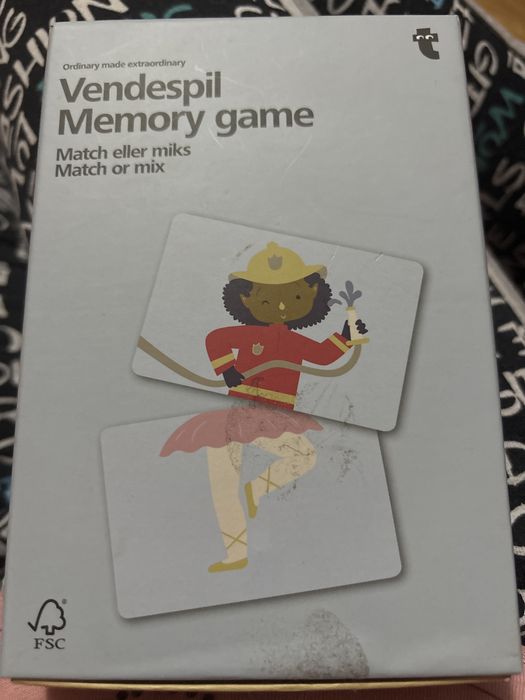 Jogo para formar personagens
