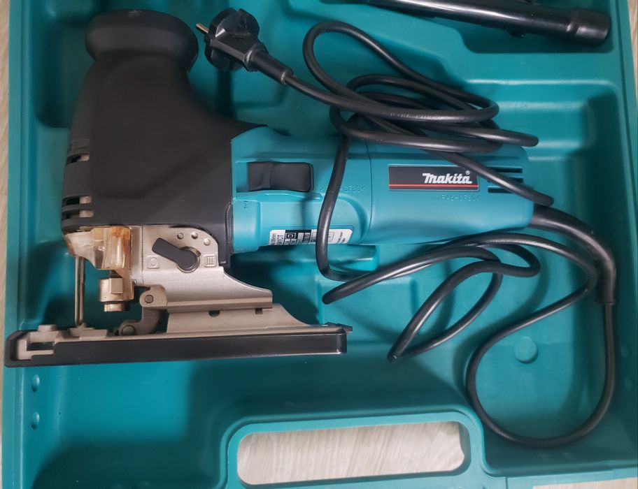 Лобзик Makita 4341ct