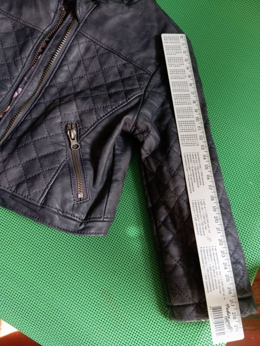 Кожана куртка 18 місяців